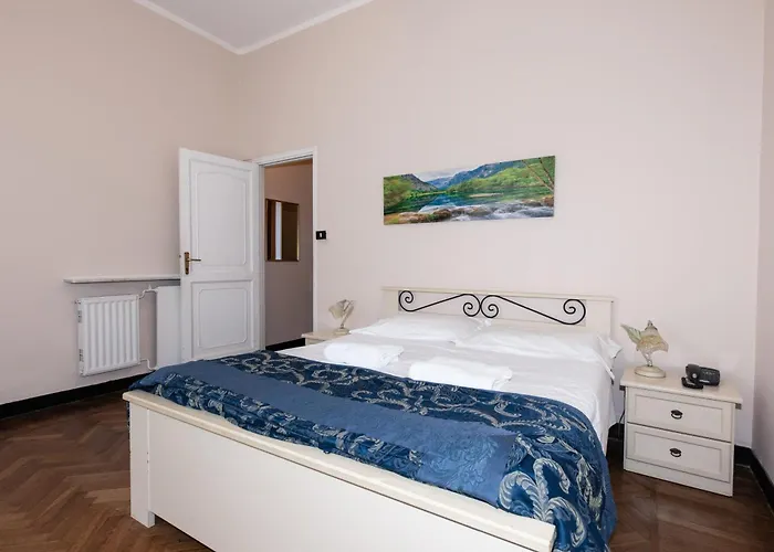 מלון Family Balbi 2*