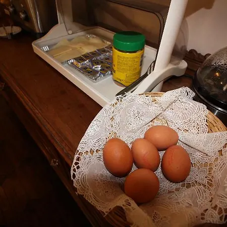 Family Balbi Отель