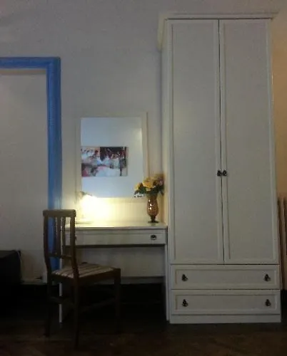 Family Balbi 2* Genoa